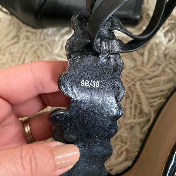 Vince Camuto jeweled wedge sandal, size 9B - Picture 5 of 15